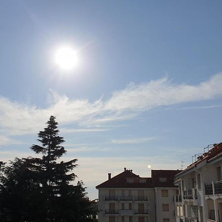 Condominio Ariazzurra S. Bart. سان بارتولومِيو آل ما المظهر الخارجي الصورة