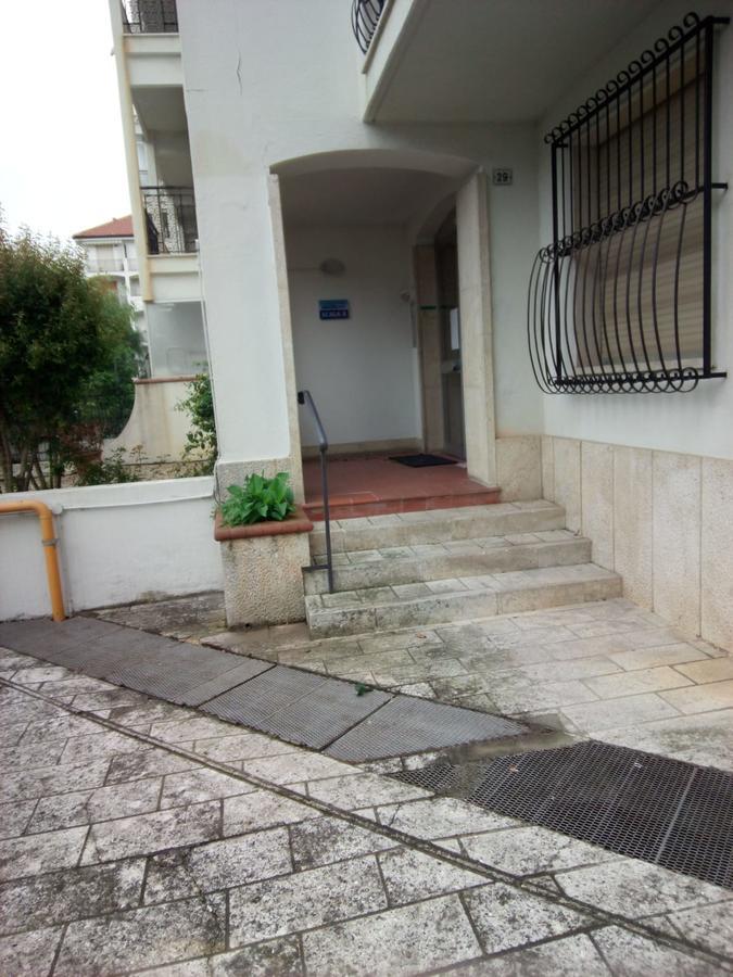 Condominio Ariazzurra S. Bart. سان بارتولومِيو آل ما المظهر الخارجي الصورة